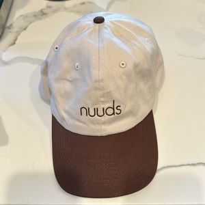 NUUDS hat
